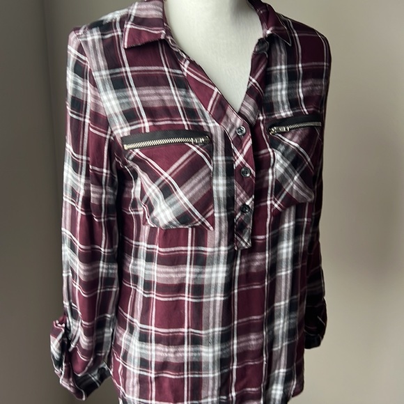 My Style Plaid 1/2 Zip Shirt - Picture 6 of 11
